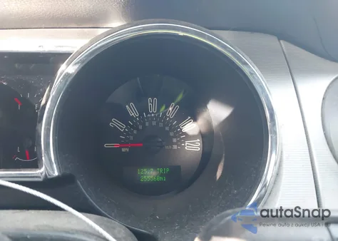 2005 Ford Mustang V6 Deluxe/V6 Premium из США, поврежденный, VIN 1ZVFT80N555100890